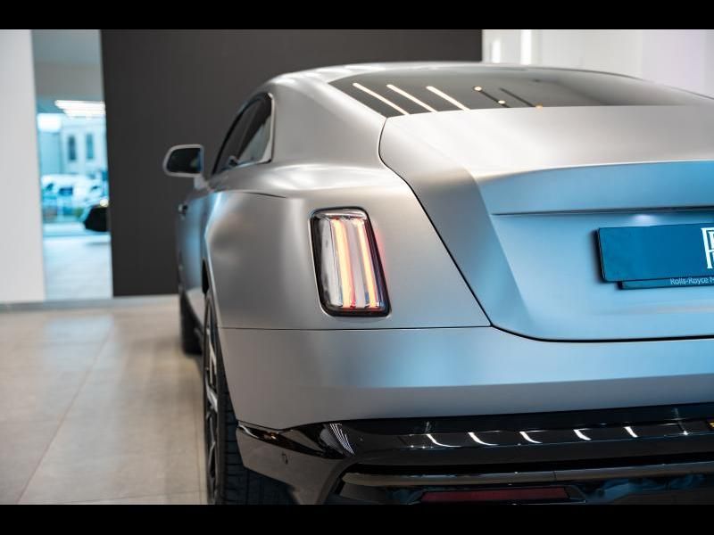 Rolls-Royce Spectre 2025