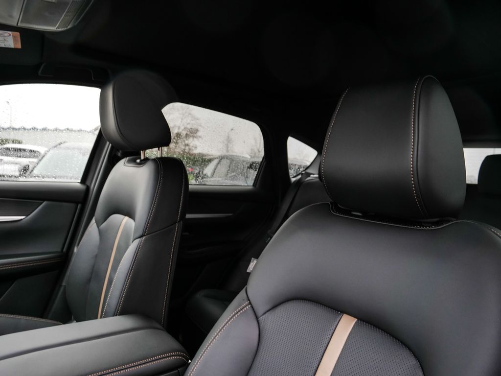 Mazda CX-60 2025