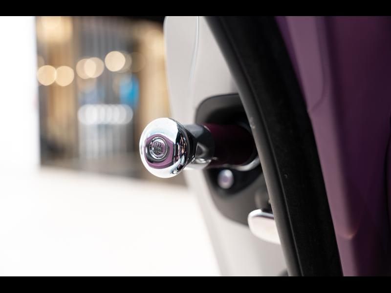 Rolls-Royce Spectre 2025