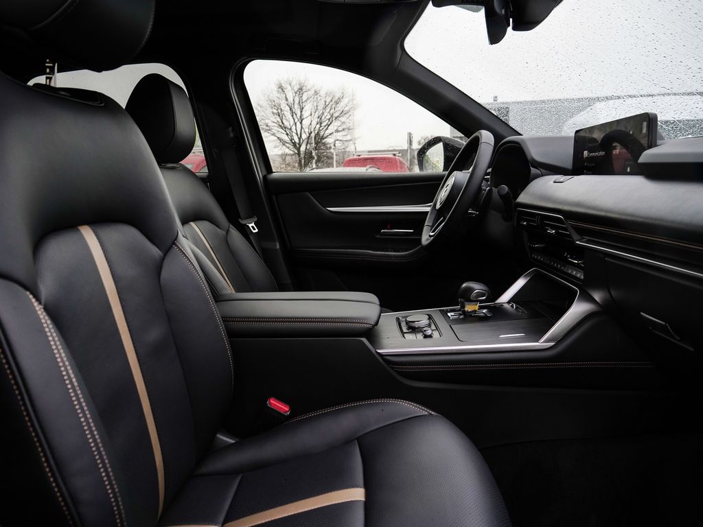 Mazda CX-60 2025