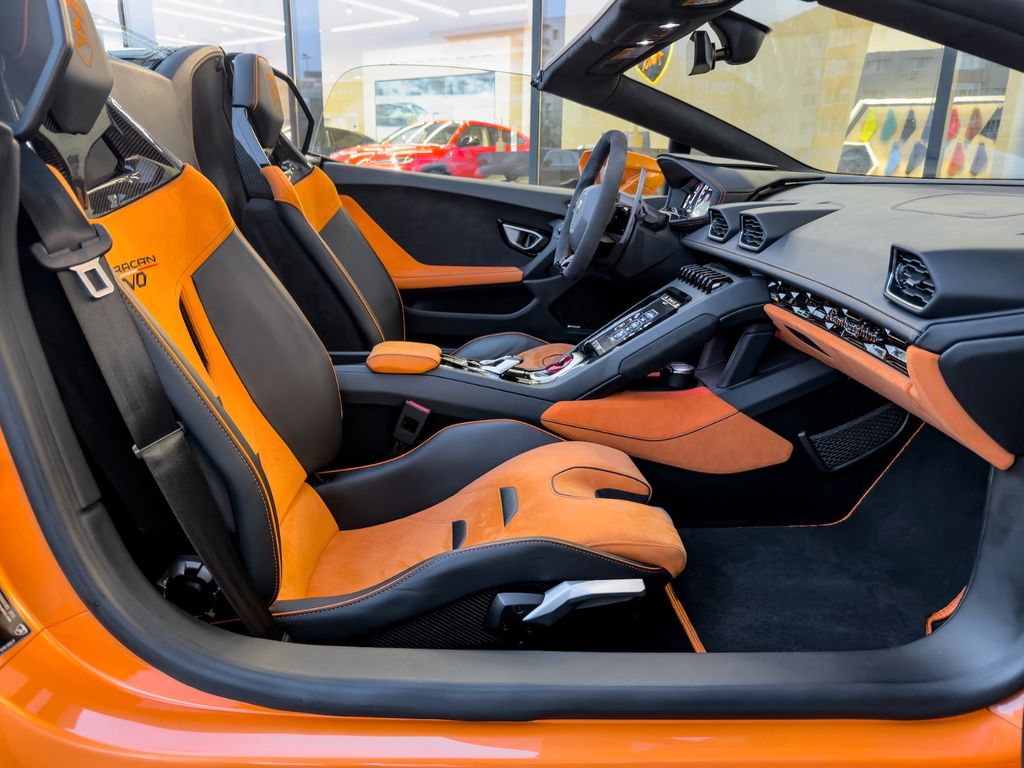 Lamborghini Huracán 2024