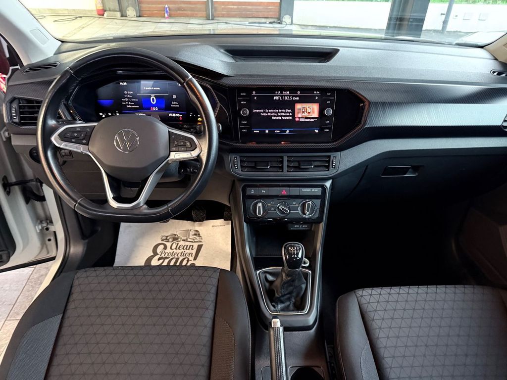 Volkswagen T-Cross 2023