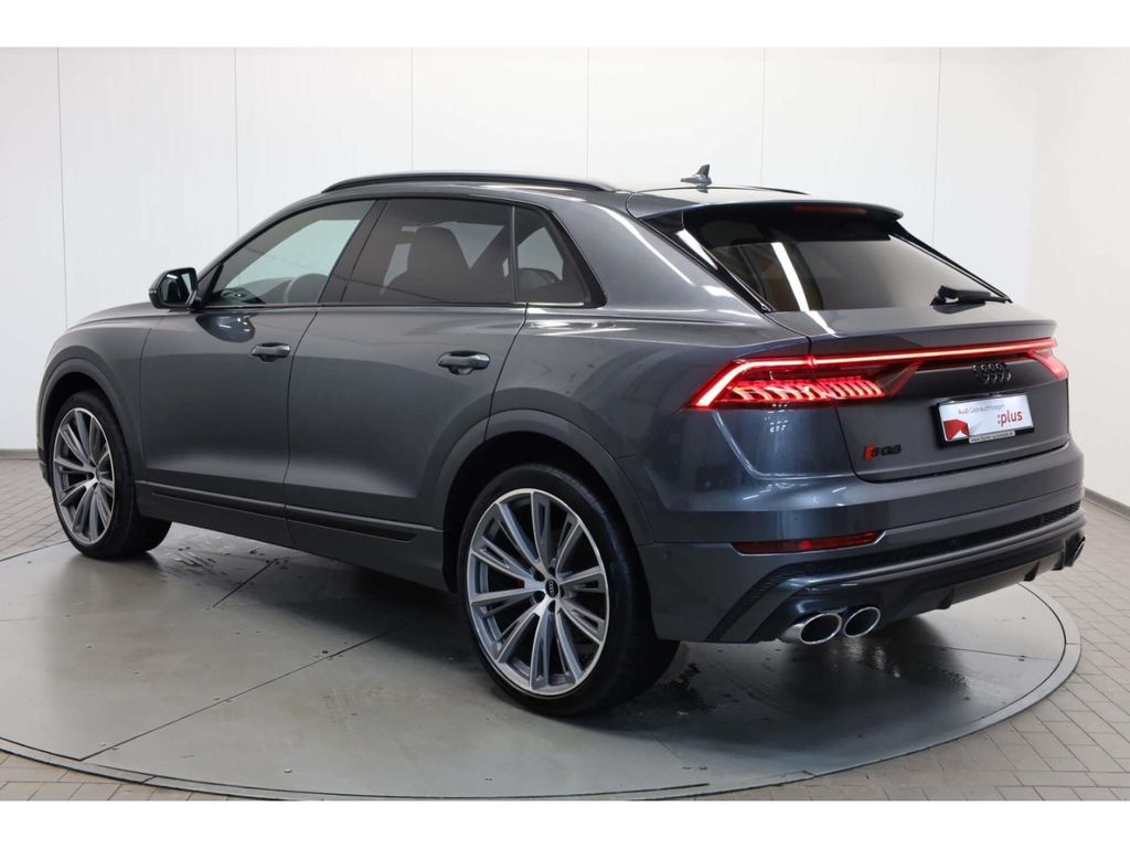 Audi SQ8 2022