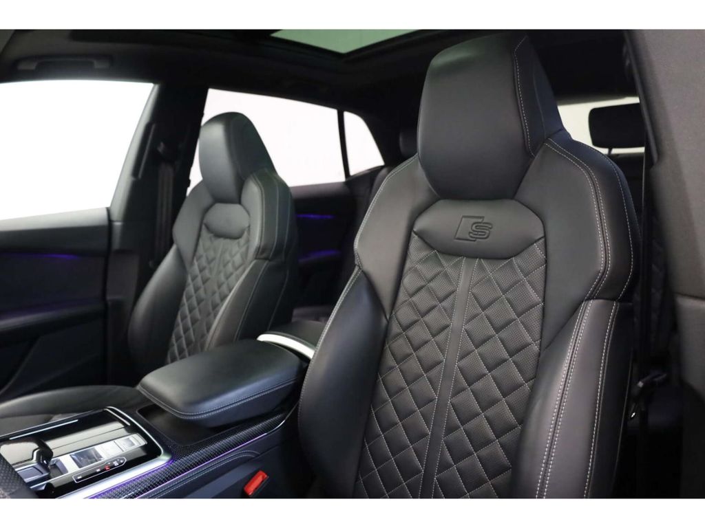 Audi SQ8 2022