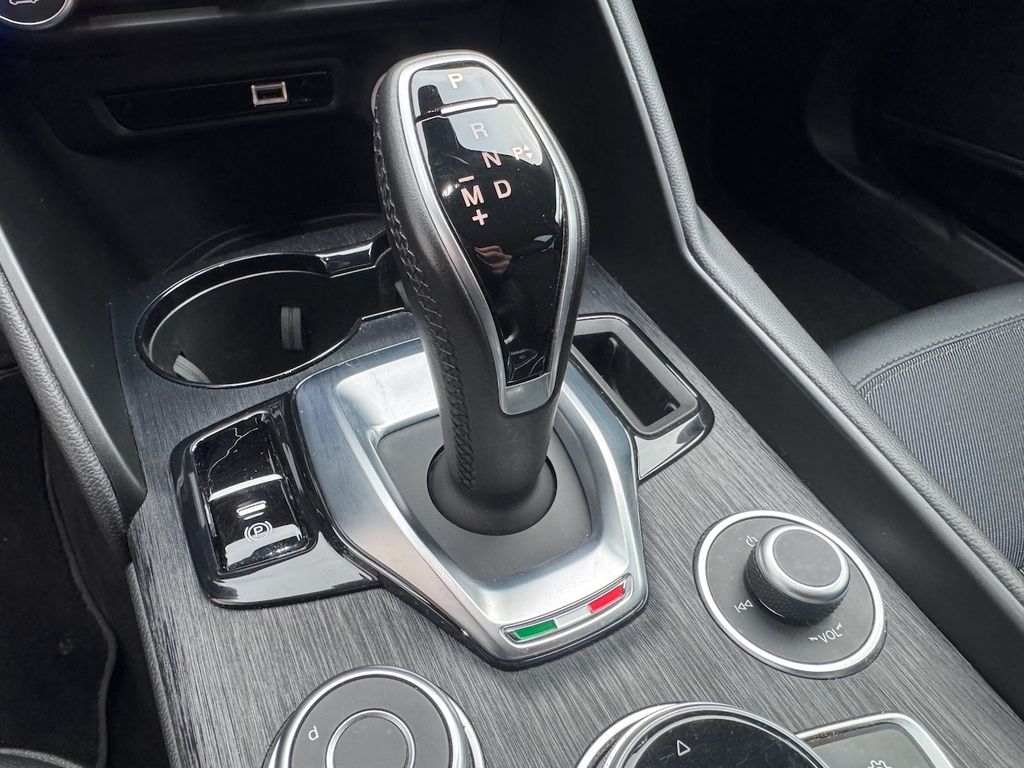 Alfa Romeo Giulia 2021