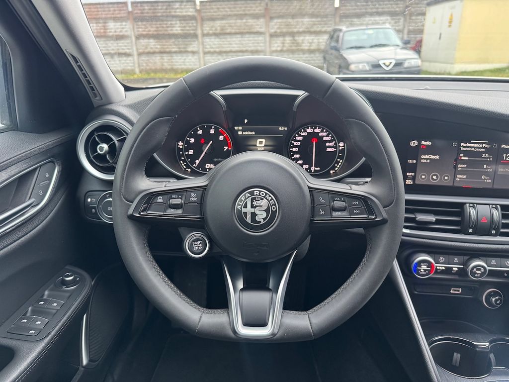 Alfa Romeo Giulia 2021