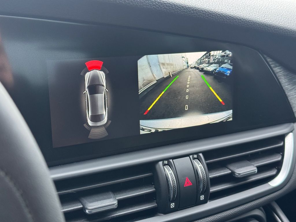 Alfa Romeo Giulia 2021