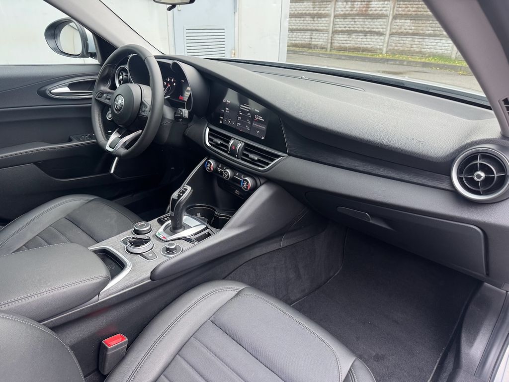 Alfa Romeo Giulia 2021