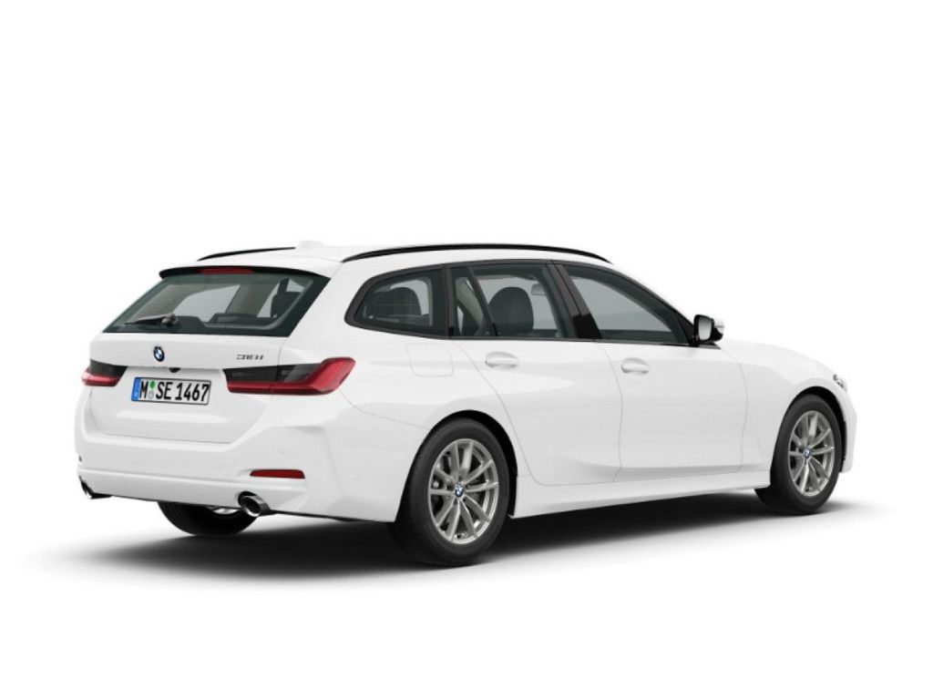 BMW 318 2024