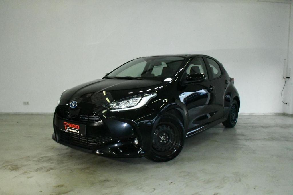 Toyota Yaris 2021