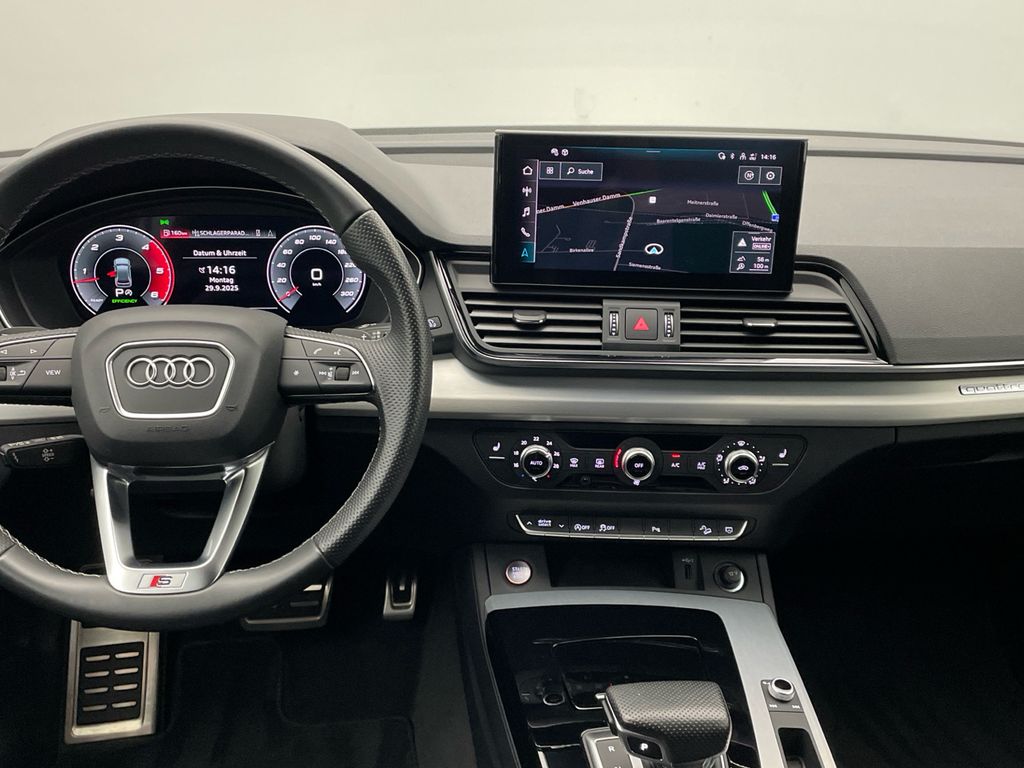 Audi SQ5 2022