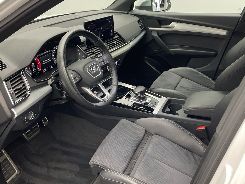 Audi SQ5 2022