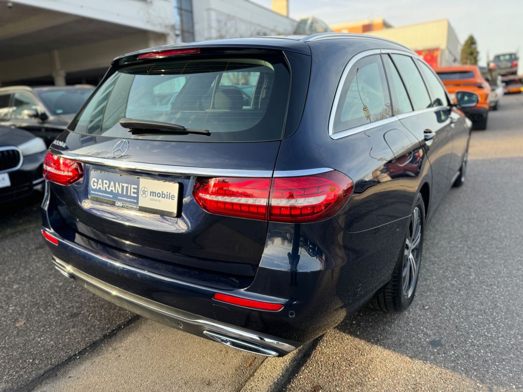 Mercedes-Benz E 220 2022