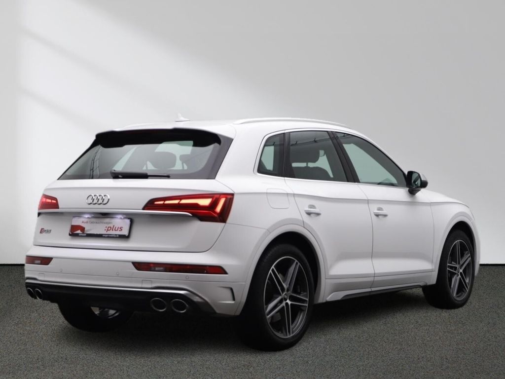 Audi SQ5 2022