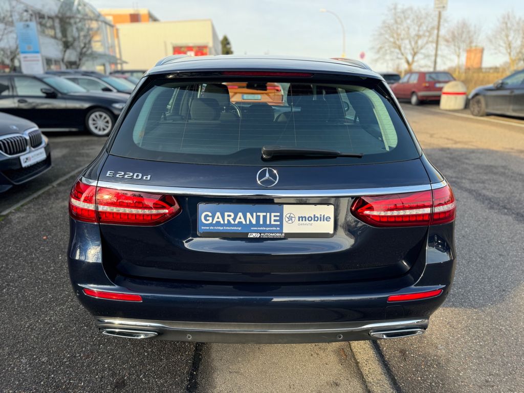 Mercedes-Benz E 220 2022