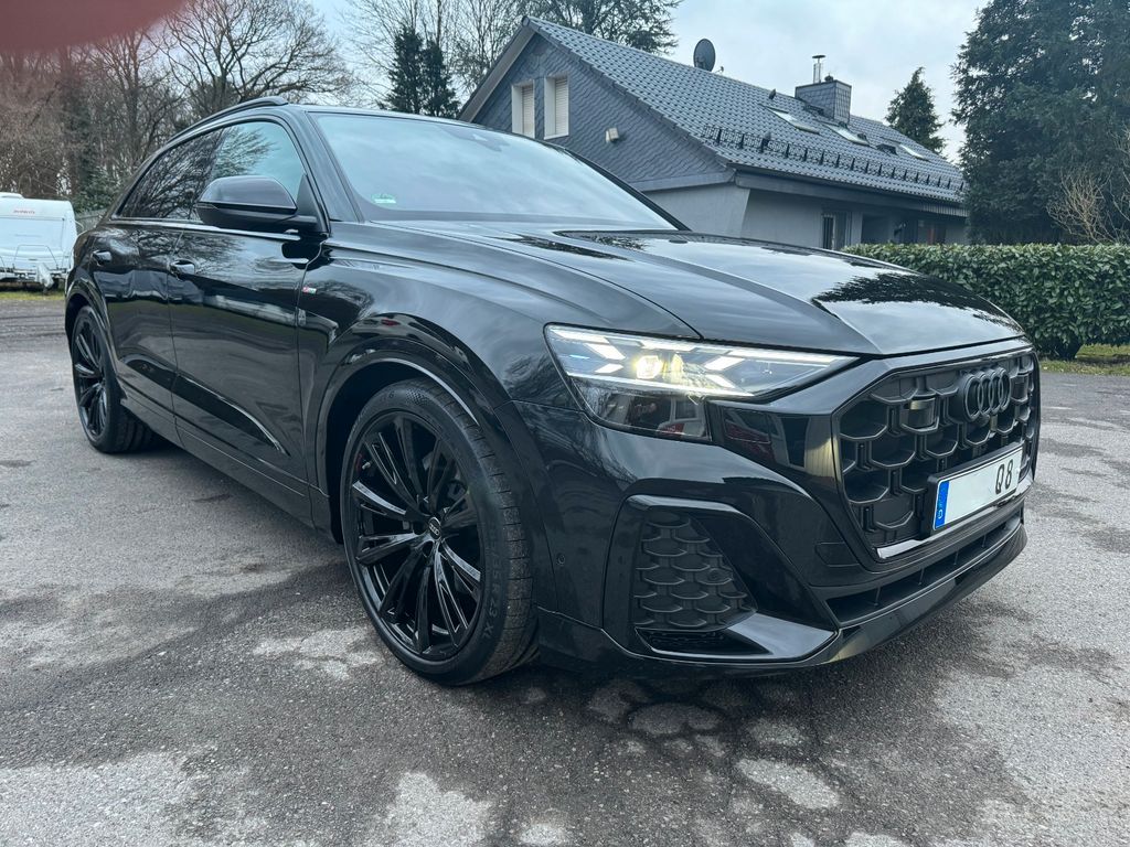 Audi Q8 2025