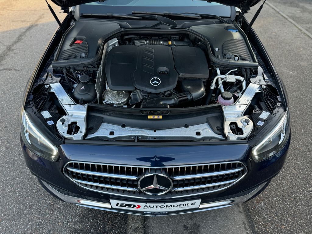 Mercedes-Benz E 220 2022