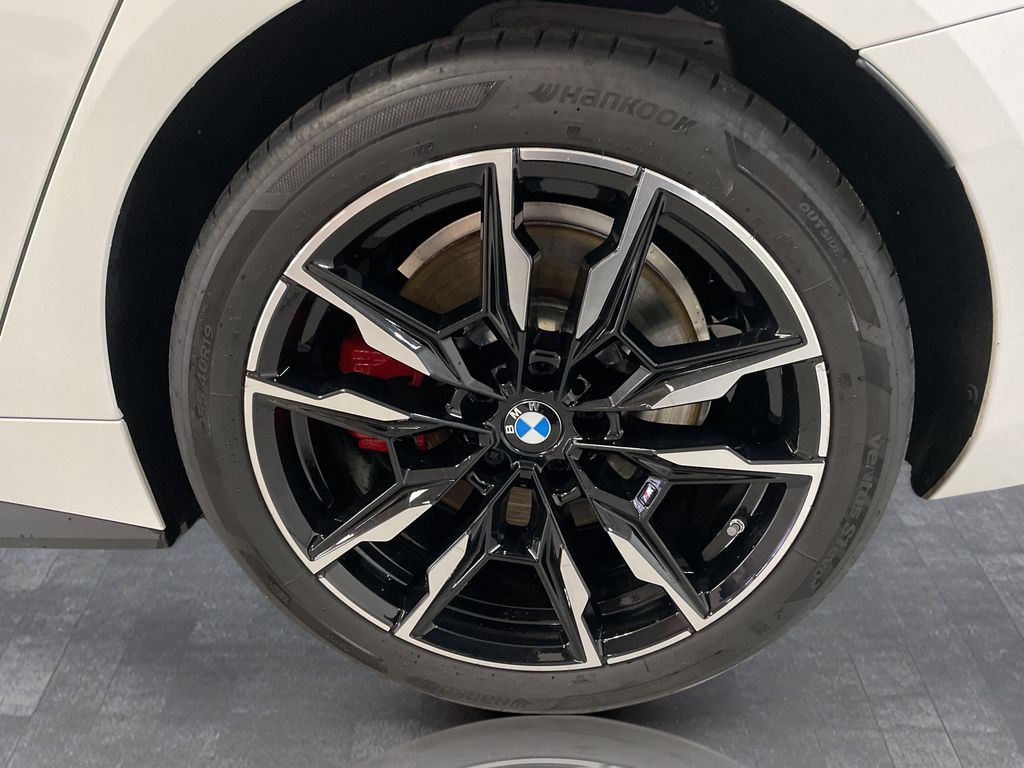 BMW i4 2024