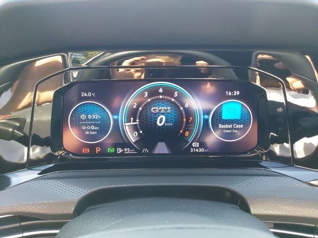 Volkswagen Golf 2023