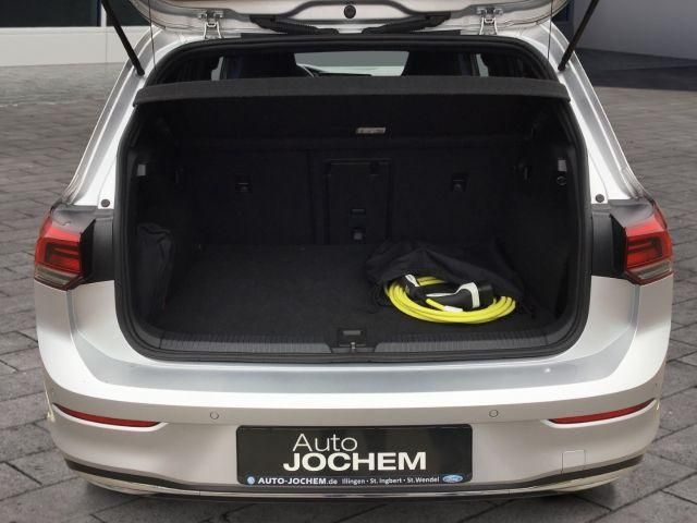 Volkswagen Golf 2021