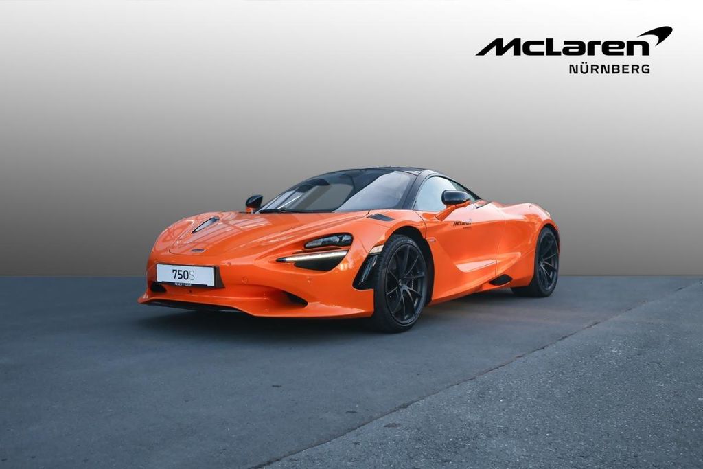 McLaren 750S 2025