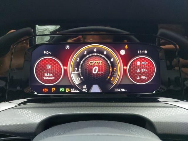 Volkswagen Golf 2023