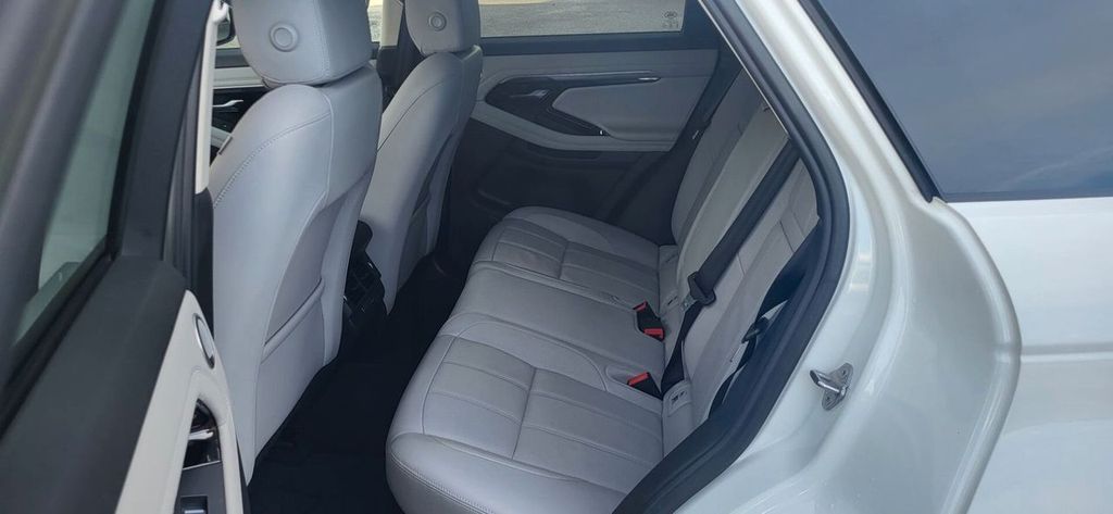 Land Rover Range Rover Evoque 2022