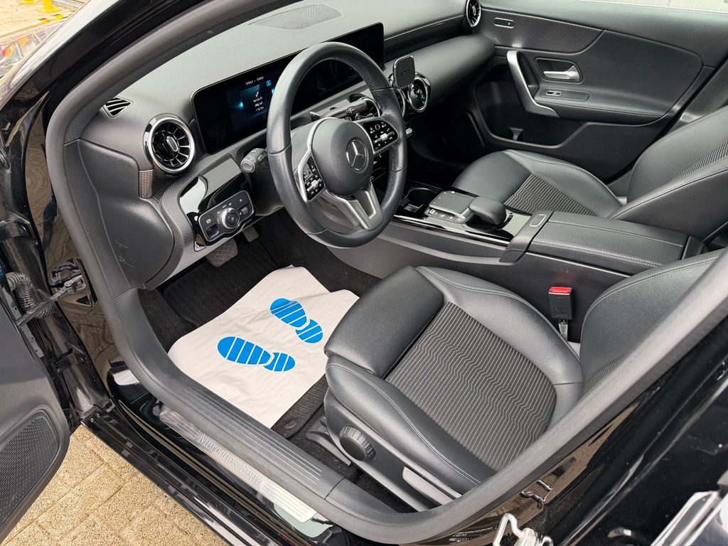 Mercedes-Benz A 200 2021