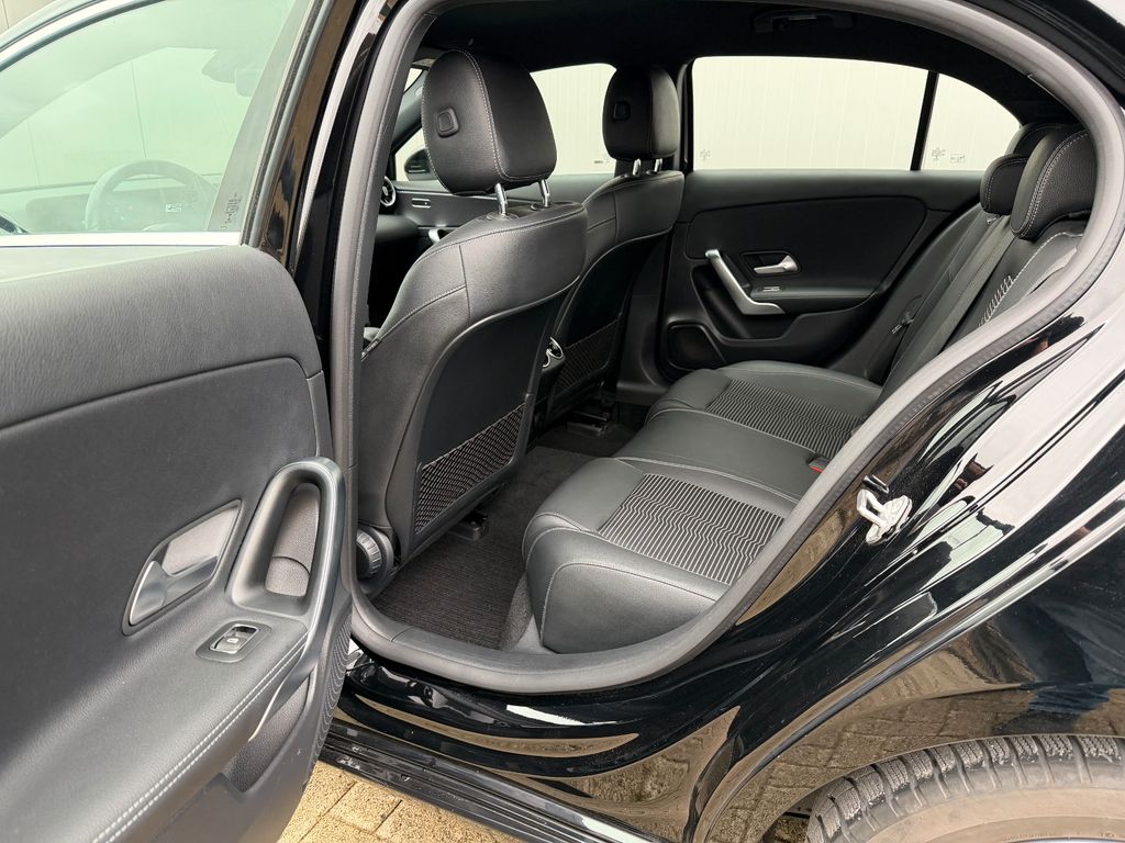 Mercedes-Benz A 200 2021