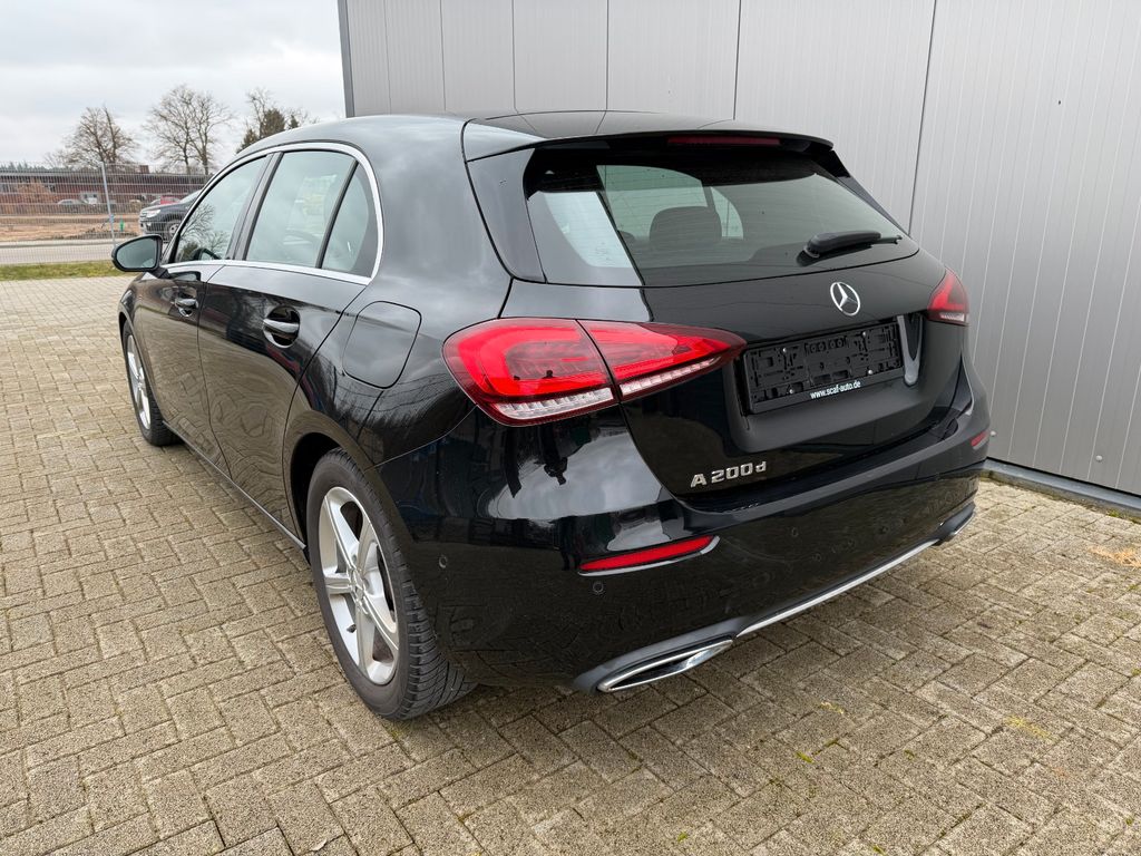 Mercedes-Benz A 200 2021