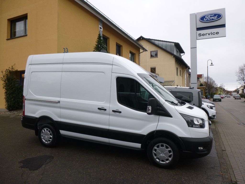 Ford Transit 2025