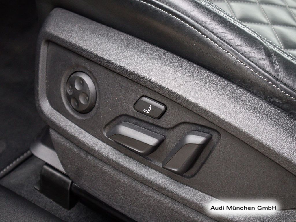 Audi SQ5 2022