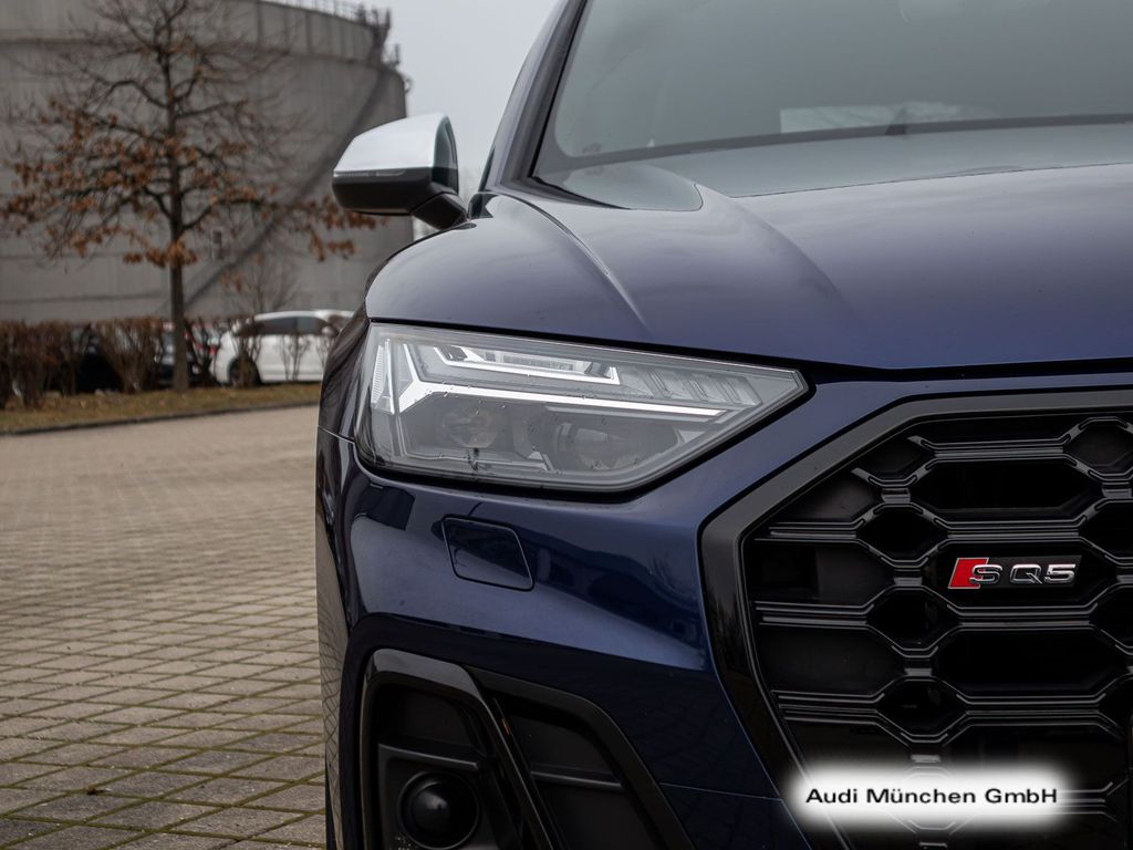 Audi SQ5 2022