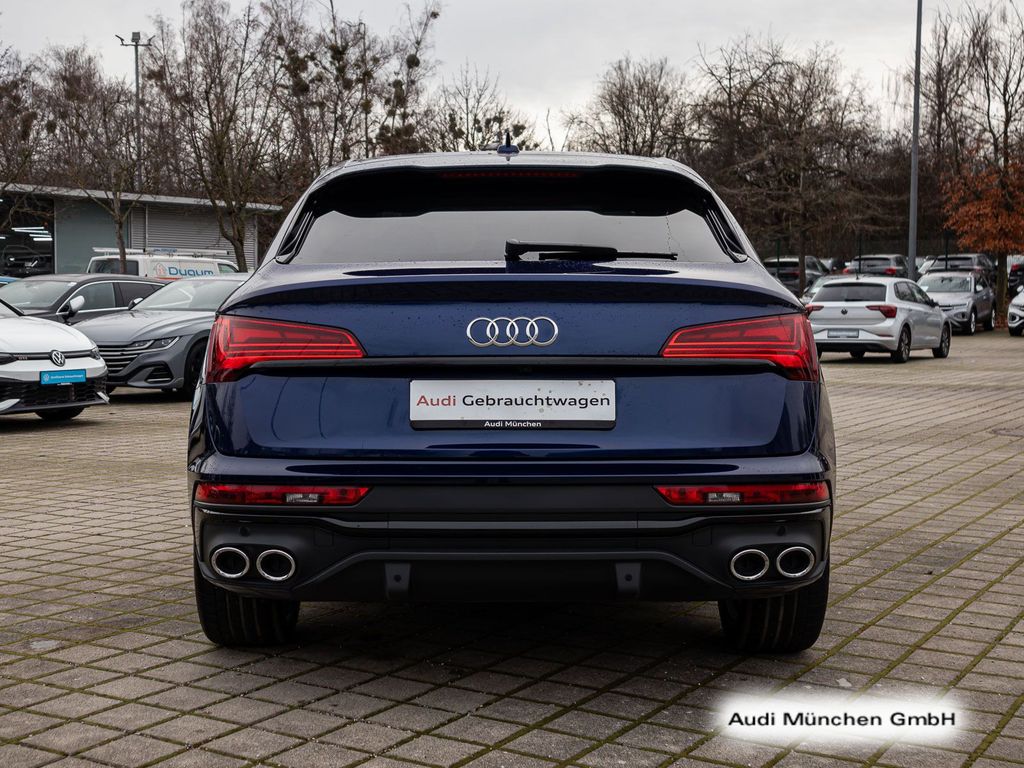 Audi SQ5 2022