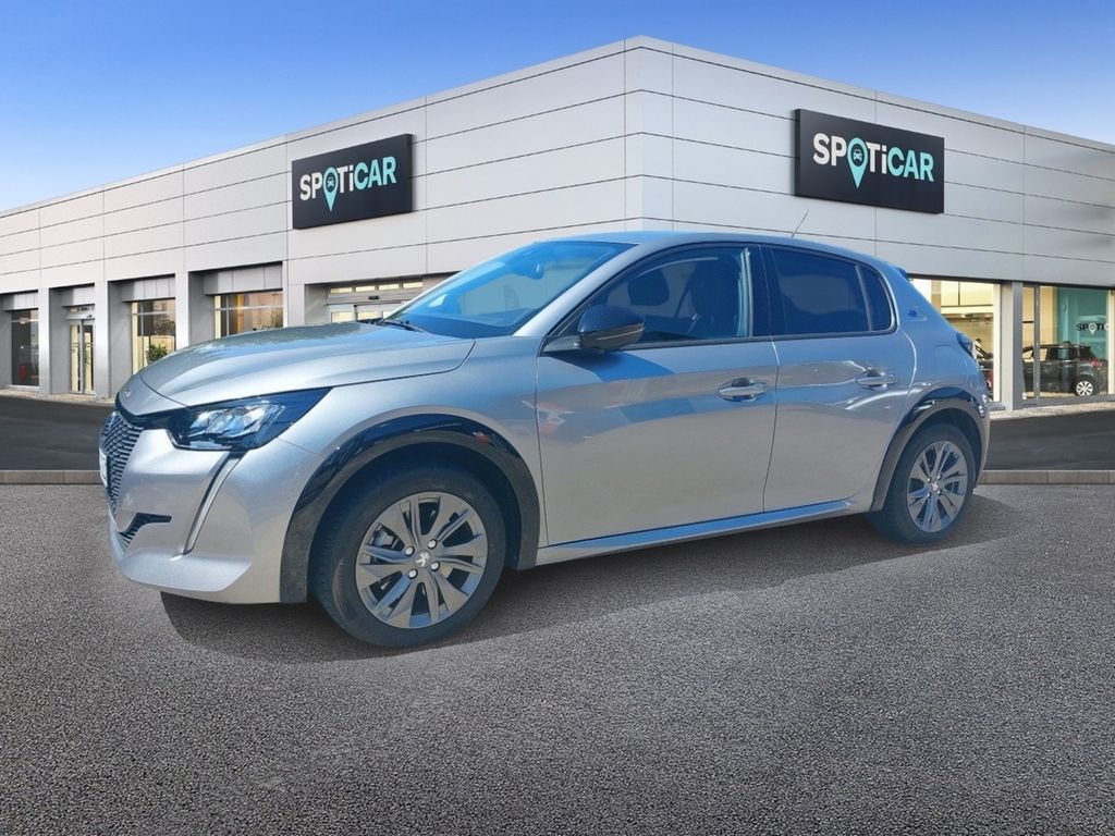 Peugeot e-208 2023
