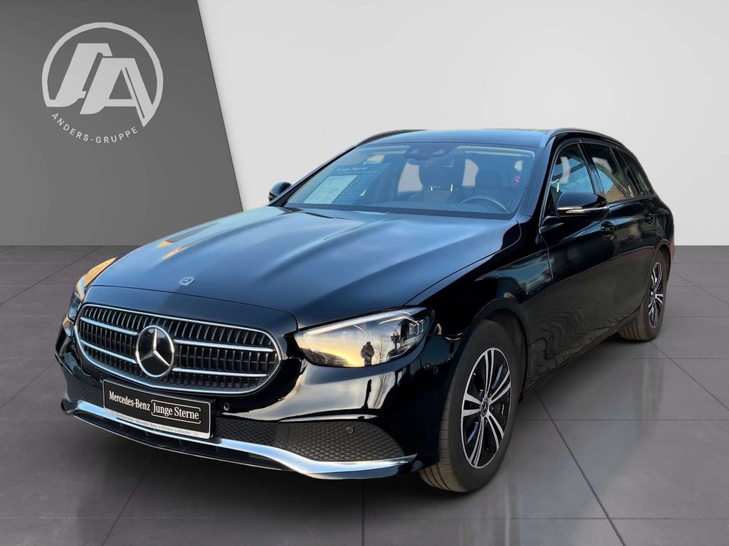 Mercedes-Benz E 300 2023