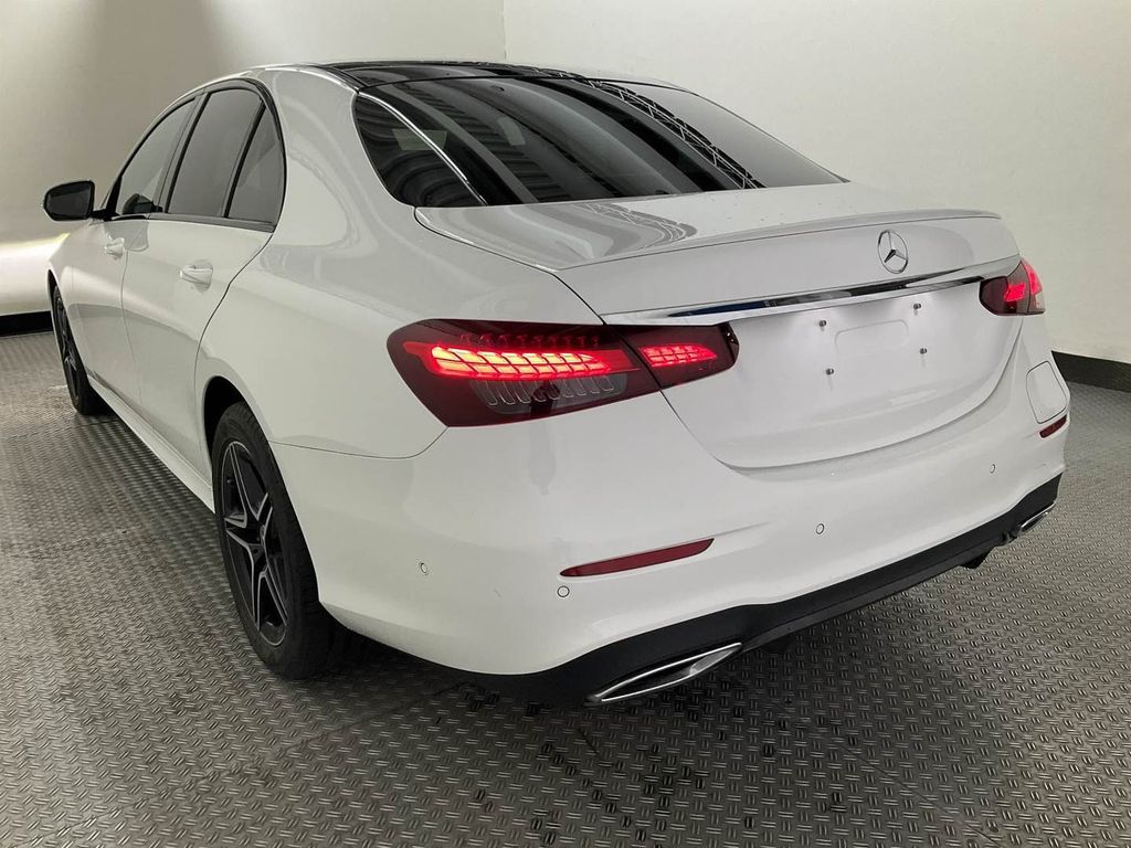 Mercedes-Benz E 300 2021