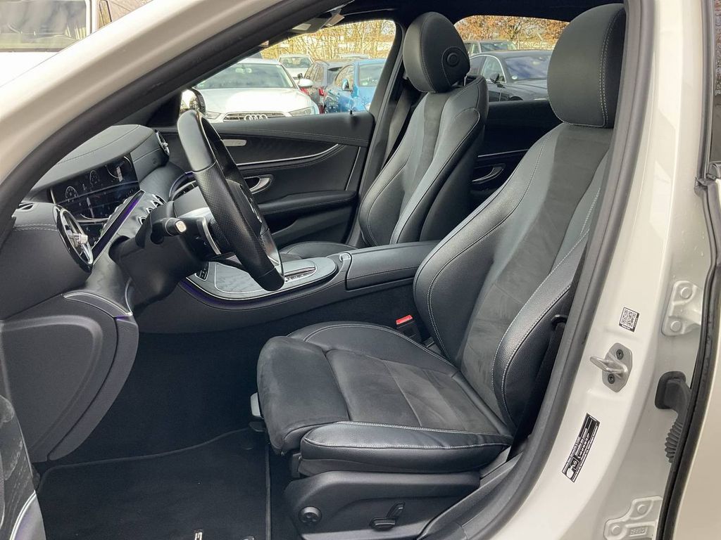 Mercedes-Benz E 300 2021