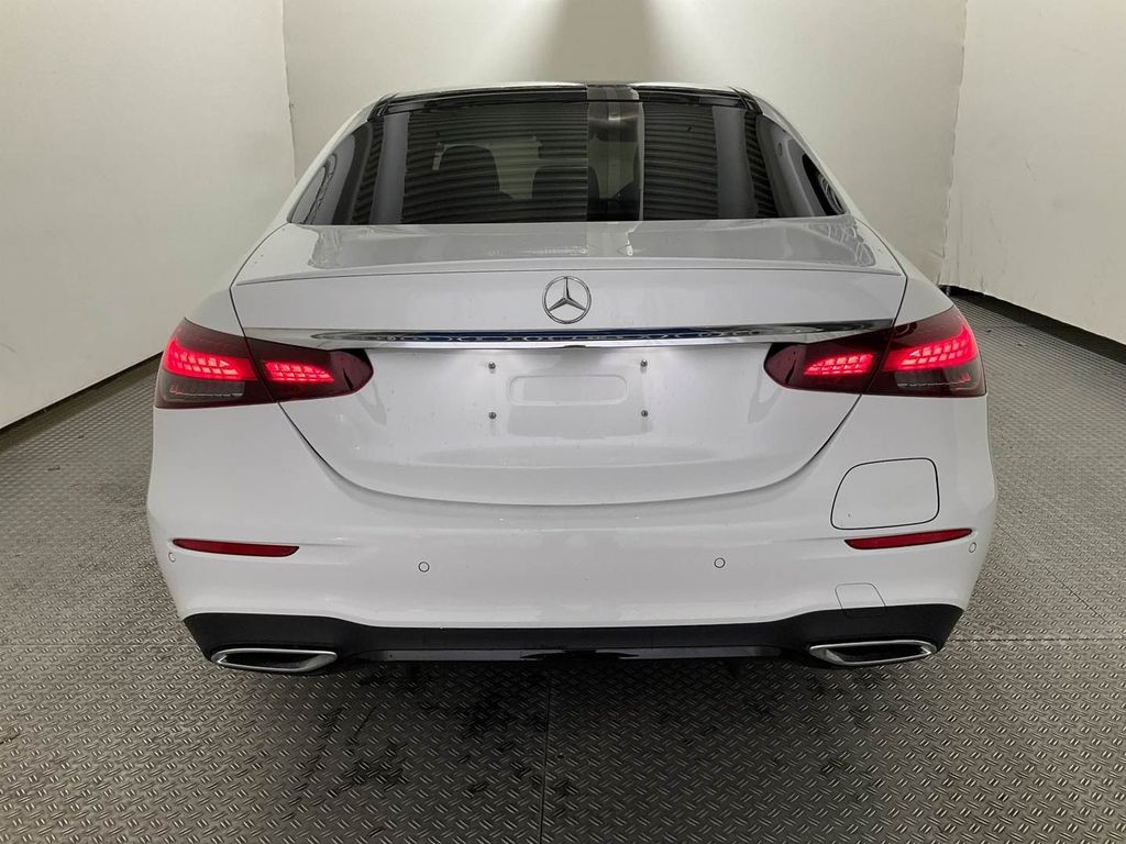 Mercedes-Benz E 300 2021