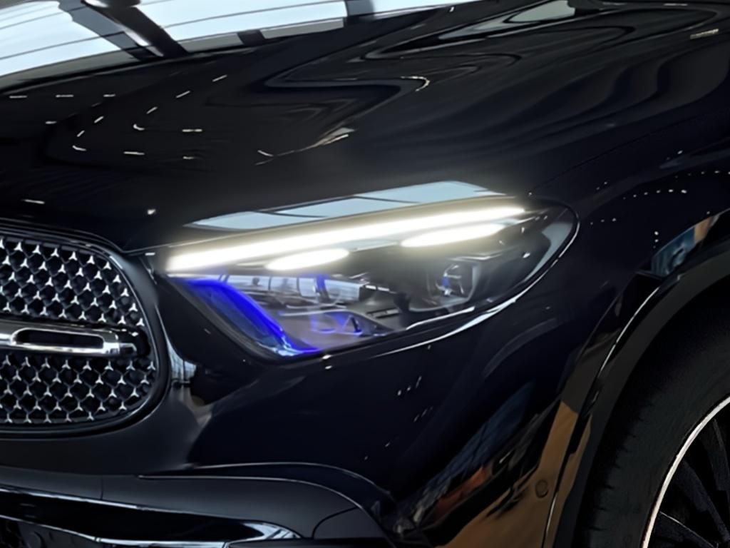 Mercedes-Benz GLC 300 2025