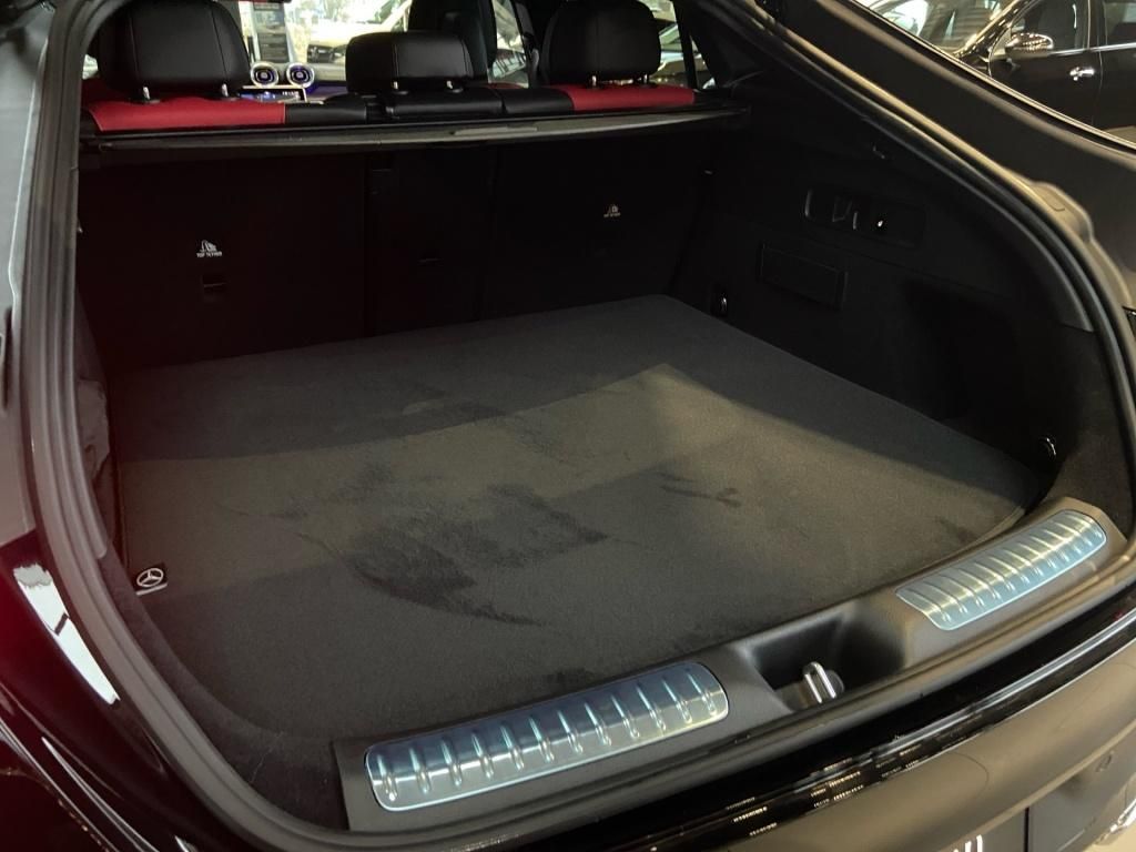 Mercedes-Benz GLC 300 2025