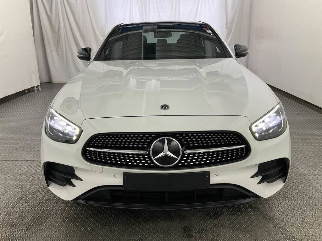 Mercedes-Benz E 300 2021