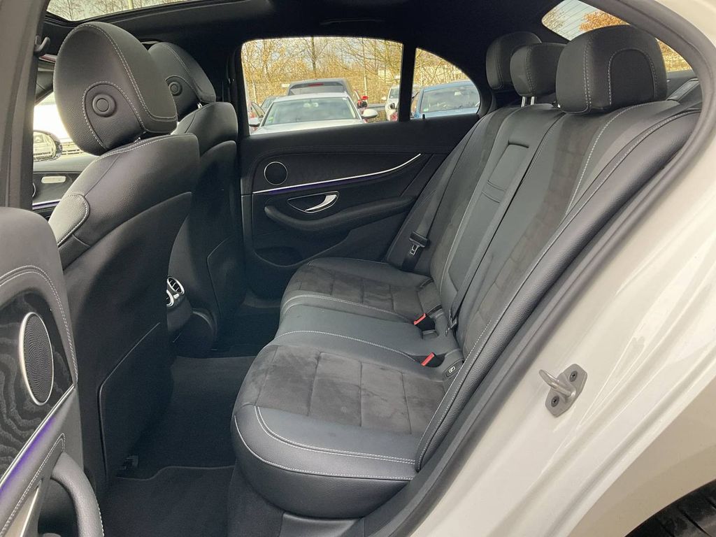 Mercedes-Benz E 300 2021