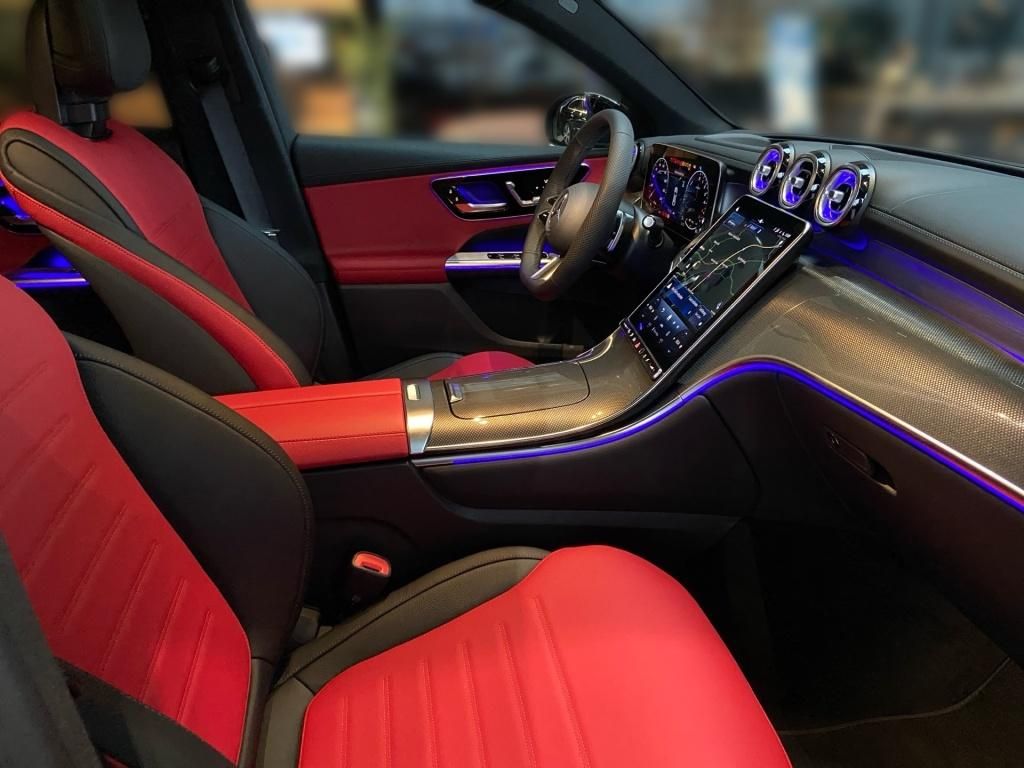 Mercedes-Benz GLC 300 2025