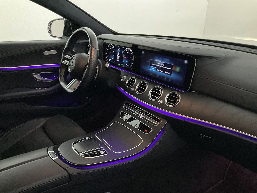 Mercedes-Benz E 300 2021