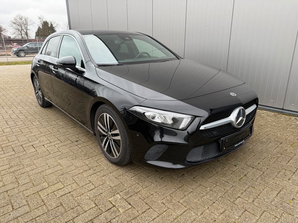 Mercedes-Benz A 200 2022