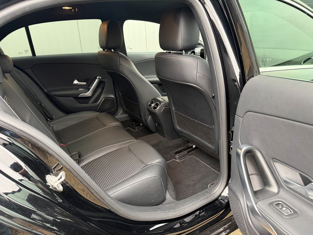 Mercedes-Benz A 200 2022