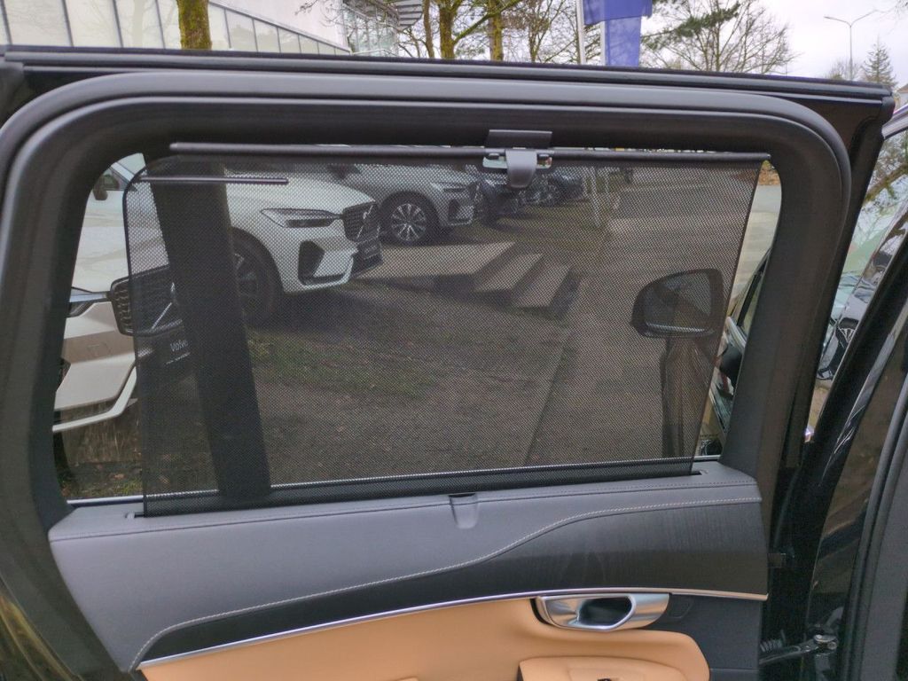 Volvo XC90 2023