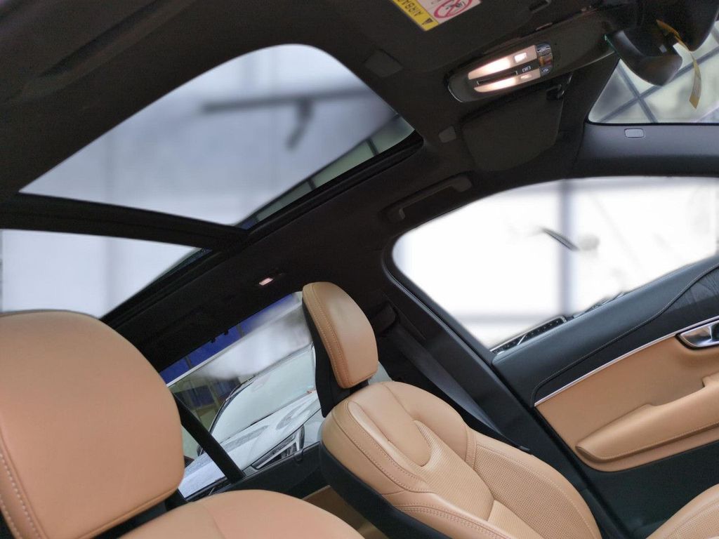 Volvo XC90 2023