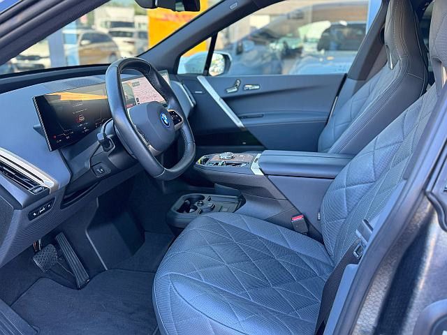 BMW iX 2023